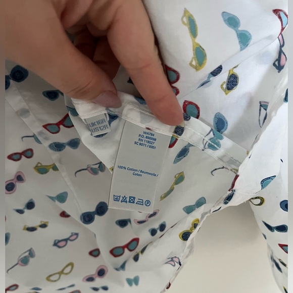Boden The Classic Shirt button-up shirt in a multi-color sunglasses print - Picture 7 of 11